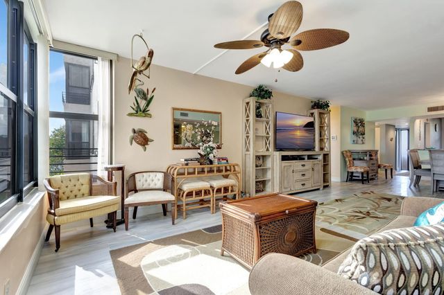 2767 Carambola Circle 304, Coconut Creek, FL 33066