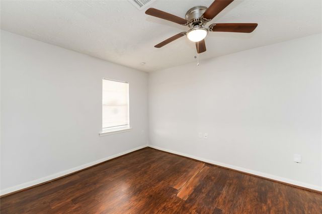 3122 Sunnydale Drive, Houston, TX 77051