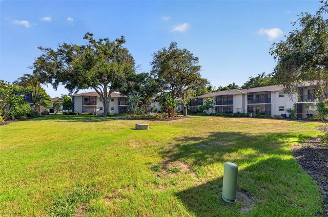 13125 WILCOX 15103, Largo, FL 33774