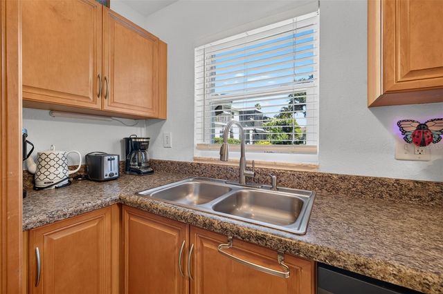 13125 WILCOX 15103, Largo, FL 33774