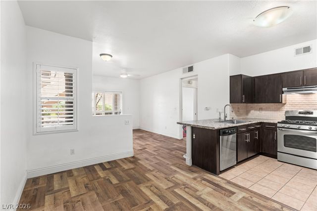 5751 East Hacienda Avenue 162, Las Vegas, NV 89122