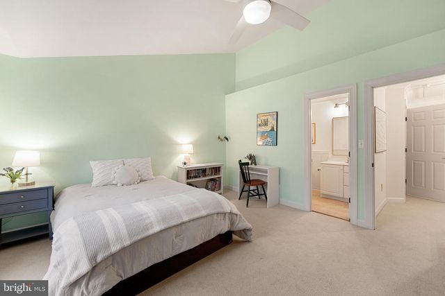 3721 HUNTLEY MEADOWS LN, Alexandria, VA 22306