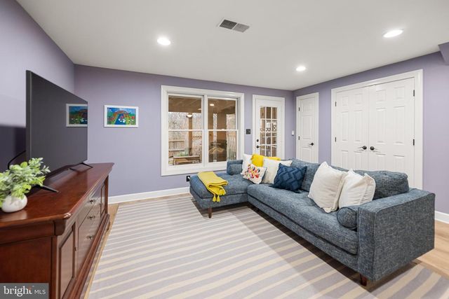 3721 HUNTLEY MEADOWS LN, Alexandria, VA 22306