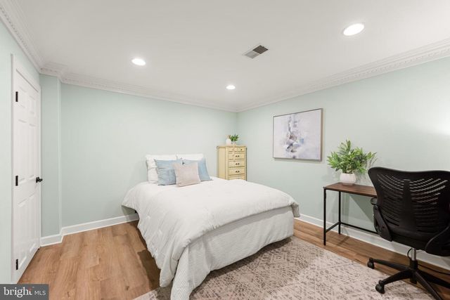 3721 HUNTLEY MEADOWS LN, Alexandria, VA 22306