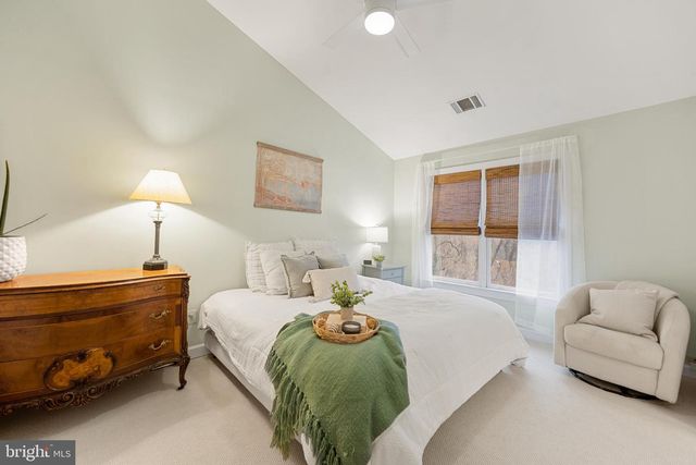 3721 HUNTLEY MEADOWS LN, Alexandria, VA 22306