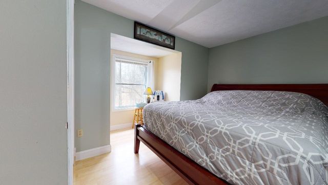 14 Ferry Road, South Hero, VT 05486