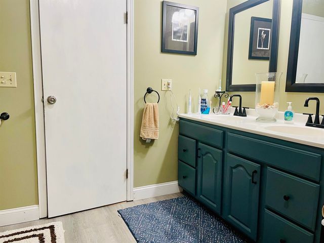 14 Ferry Road, South Hero, VT 05486