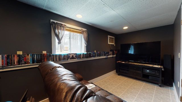 14 Ferry Road, South Hero, VT 05486