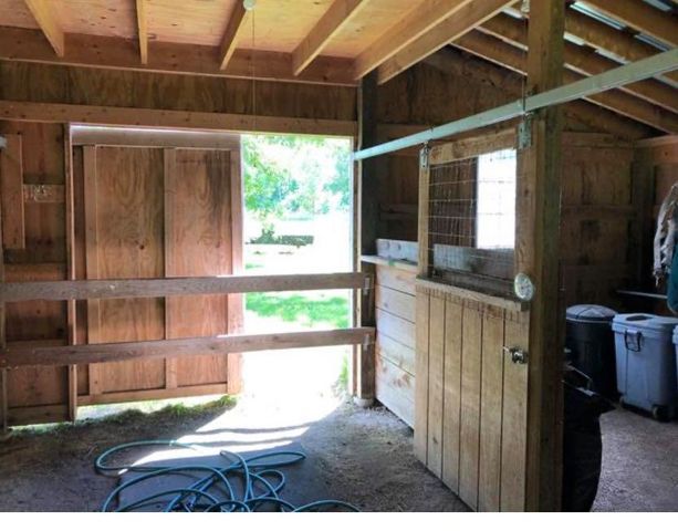 14 Ferry Road, South Hero, VT 05486