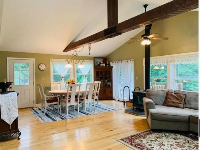 14 Ferry Road, South Hero, VT 05486