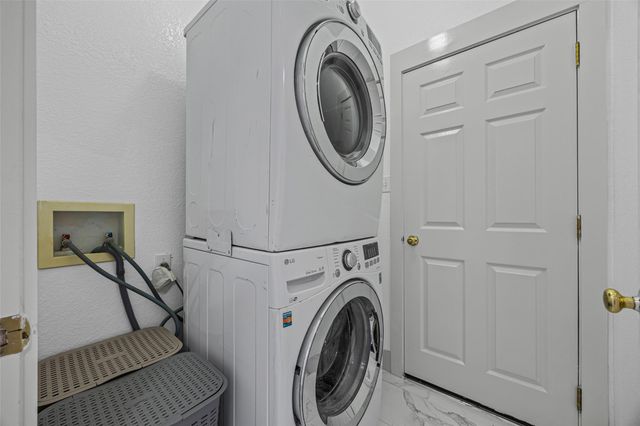 11808 Bastrop ST, Manor, TX 78653