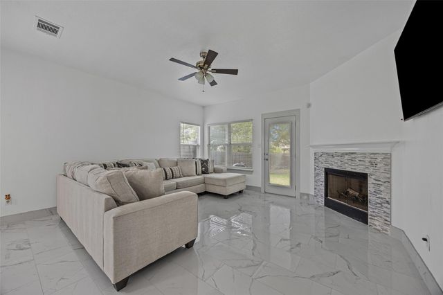 11808 Bastrop ST, Manor, TX 78653