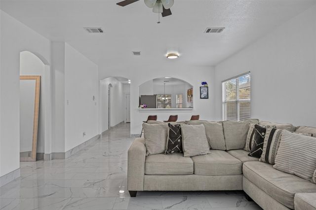 11808 Bastrop ST, Manor, TX 78653