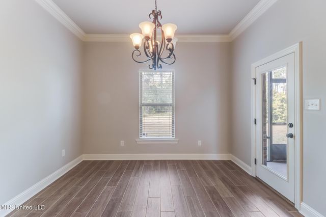 11816 Smokey Court, Ocean Springs, MS 39564