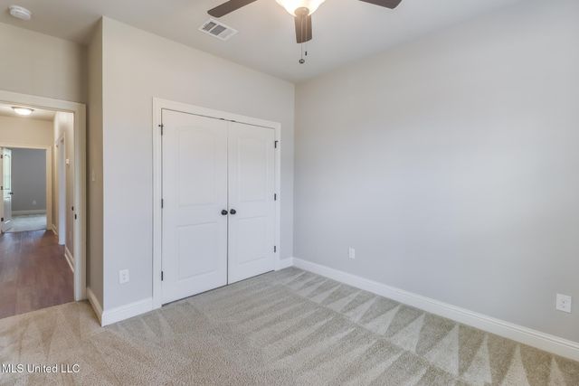 11816 Smokey Court, Ocean Springs, MS 39564