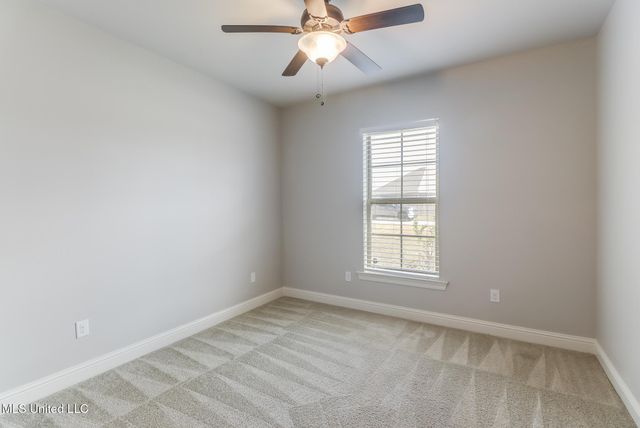 11816 Smokey Court, Ocean Springs, MS 39564