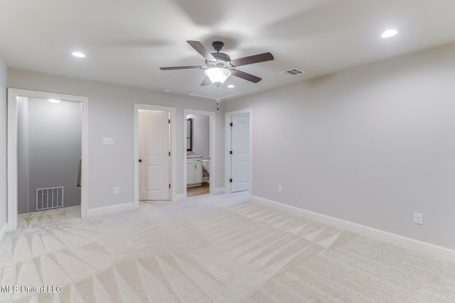 11816 Smokey Court, Ocean Springs, MS 39564