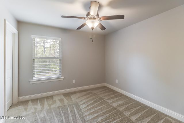 11816 Smokey Court, Ocean Springs, MS 39564