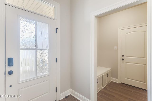 11816 Smokey Court, Ocean Springs, MS 39564