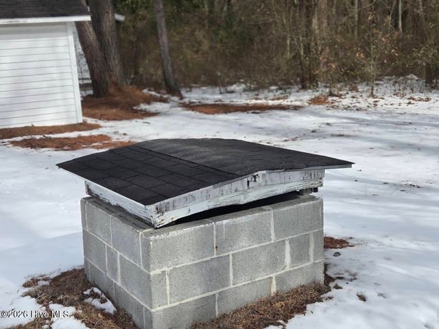 101 Esterville Road, Elizabethtown, NC 28337