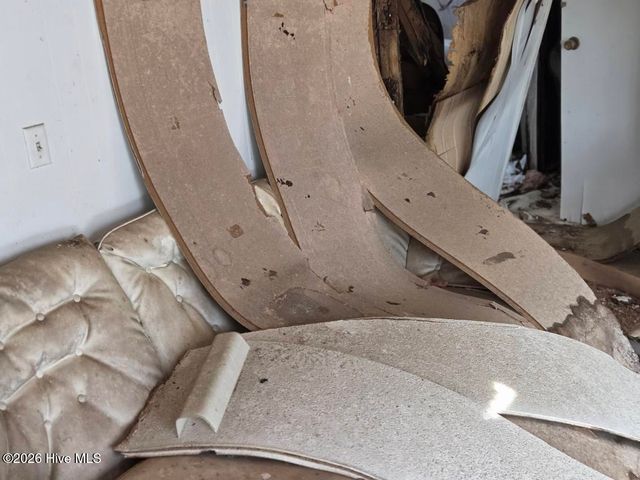 101 Esterville Road, Elizabethtown, NC 28337