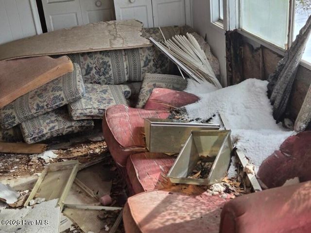 101 Esterville Road, Elizabethtown, NC 28337