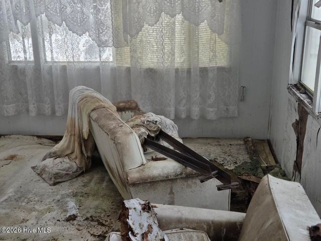 101 Esterville Road, Elizabethtown, NC 28337