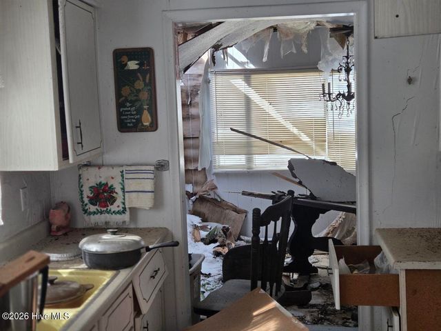 101 Esterville Road, Elizabethtown, NC 28337