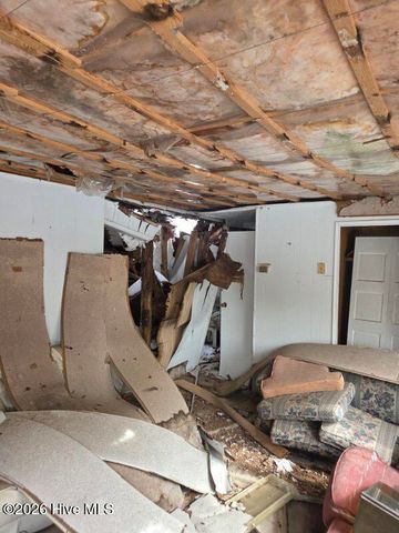 101 Esterville Road, Elizabethtown, NC 28337