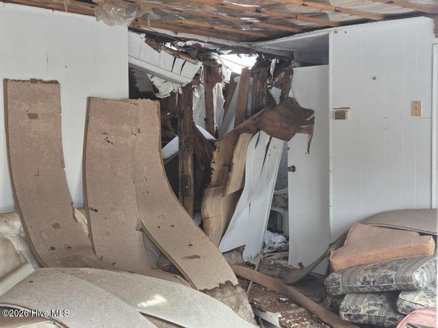 101 Esterville Road, Elizabethtown, NC 28337