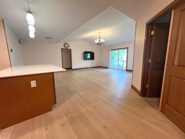 111 RED FOX Lane C, Elk Grove Village, IL 60007