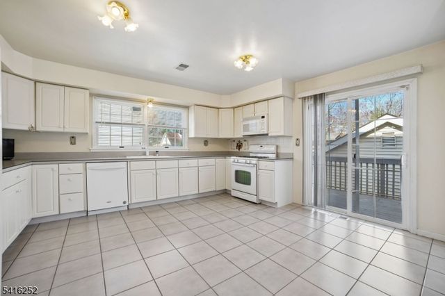 48 Marion Ave, New Providence Boro, NJ 07974