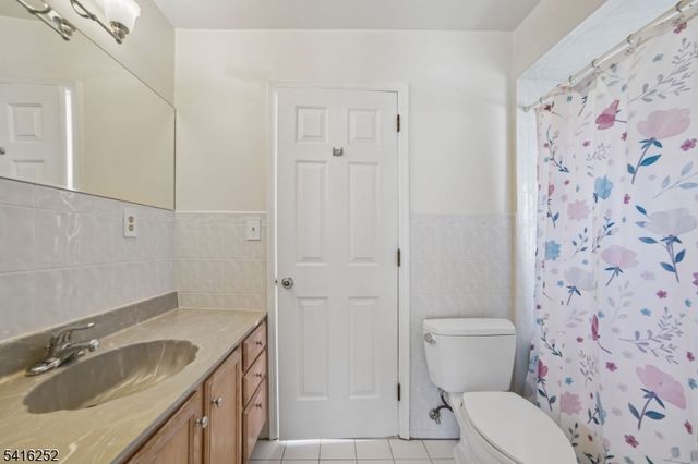 48 Marion Ave, New Providence Boro, NJ 07974