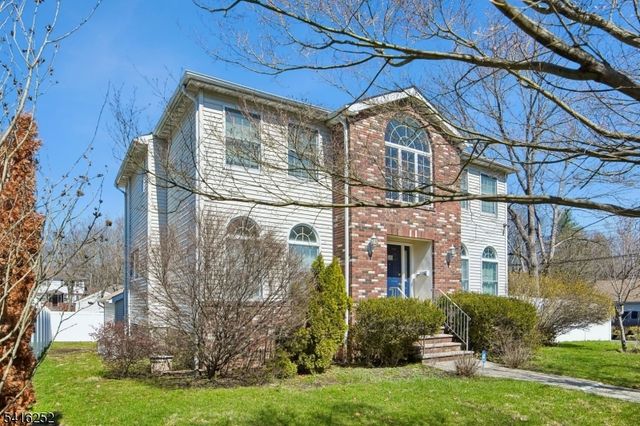 48 Marion Ave, New Providence Boro, NJ 07974