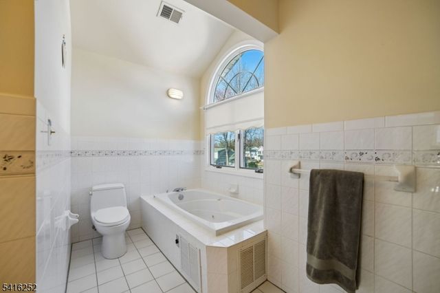 48 Marion Ave, New Providence Boro, NJ 07974