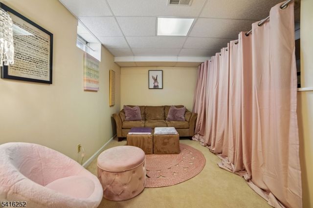 48 Marion Ave, New Providence Boro, NJ 07974