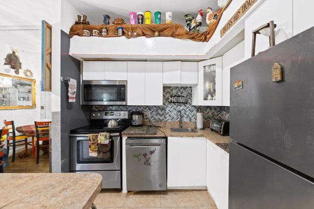 10443 E Clairmont Circle 203, Tamarac, FL 33321