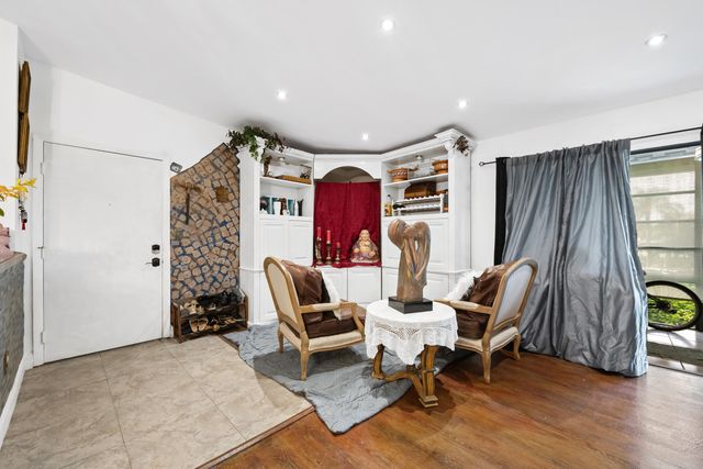 10443 E Clairmont Circle 203, Tamarac, FL 33321