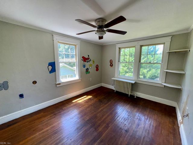 102 Ericsson ST, Portsmouth, VA 23702