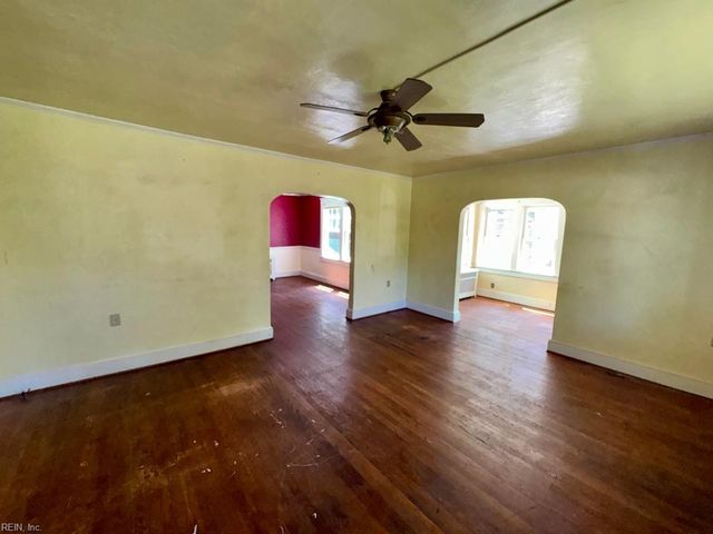 102 Ericsson ST, Portsmouth, VA 23702