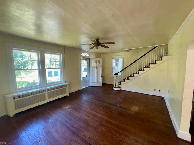 102 Ericsson ST, Portsmouth, VA 23702