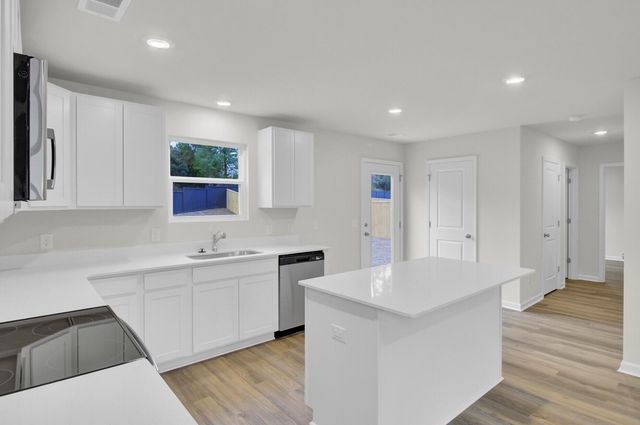 7010 Windham Way, Ladson, SC 29456