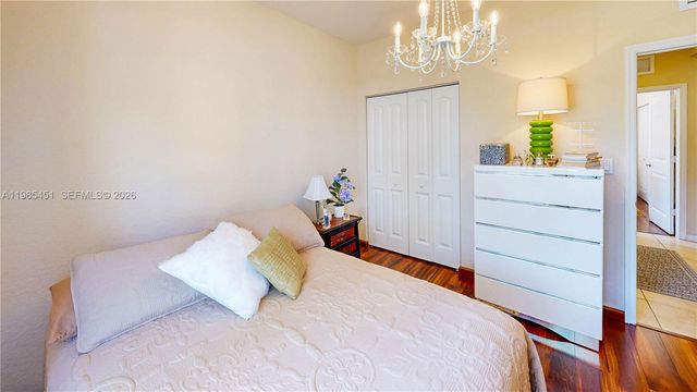 3090 SE 7th Ct, Homestead, FL 33033