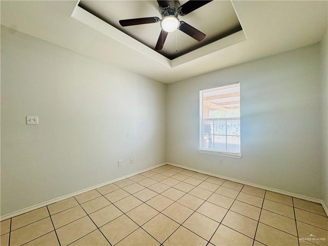 1409 Prosperity Drive, Edinburg, TX 78541