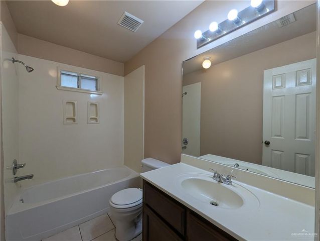 1409 Prosperity Drive, Edinburg, TX 78541