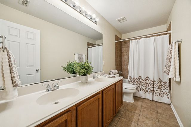 1528 Syracuse Drive, Van Alstyne, TX 75495