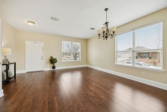 1528 Syracuse Drive, Van Alstyne, TX 75495