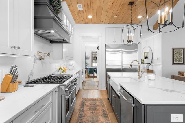 5916 Pinewood Rd, Franklin, TN 37064