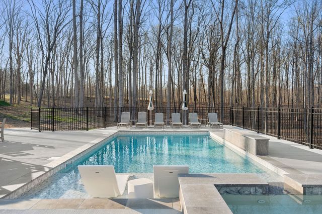 5916 Pinewood Rd, Franklin, TN 37064