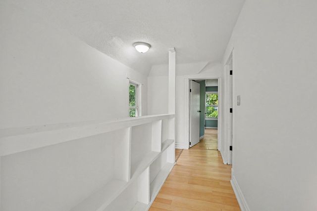 2120 S Burdick Street, Kalamazoo, MI 49001